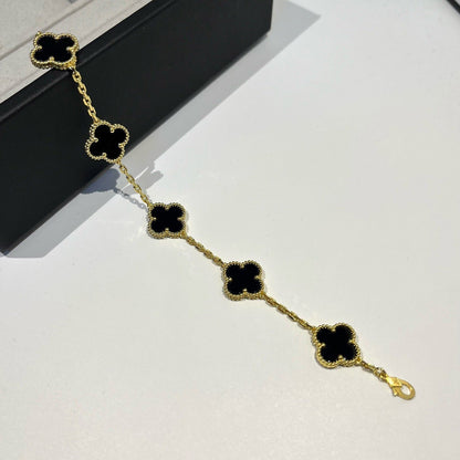 [Spark] CLOVER 5 MOTIF ONYXS BRACELET COLLECTION