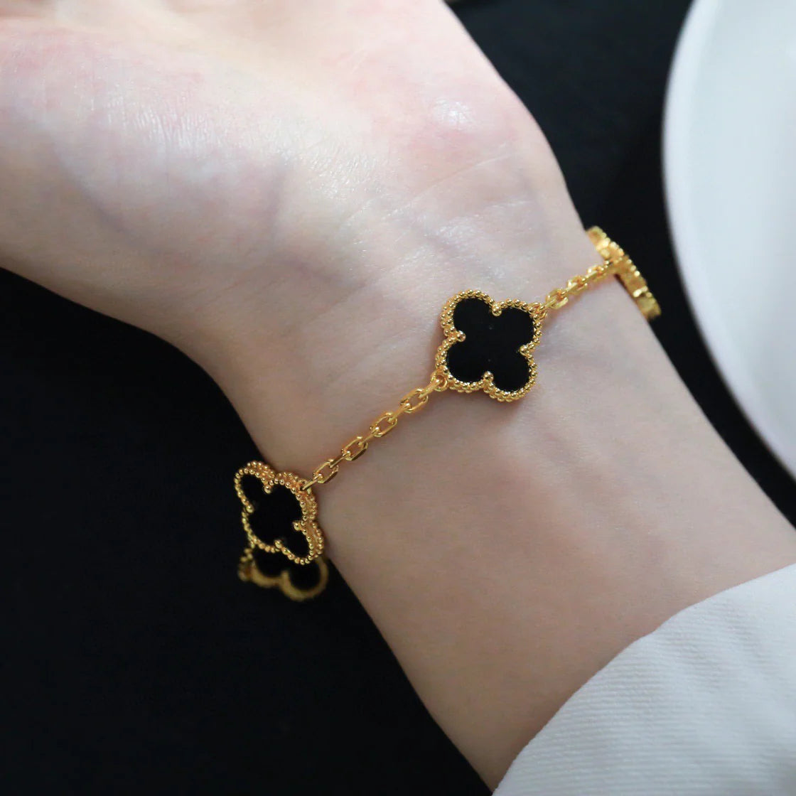 [Spark] CLOVER 5 MOTIF ONYXS BRACELET COLLECTION