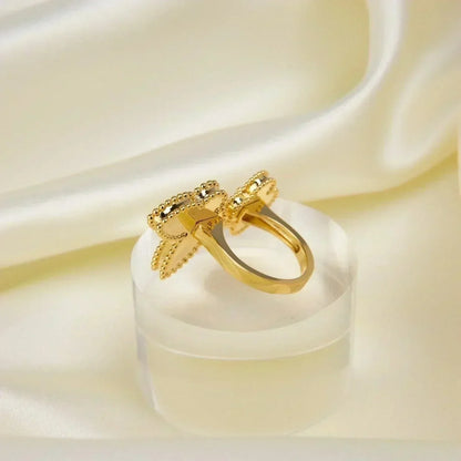 [Spark]LUCKY BETWEEN THE FINGER RING