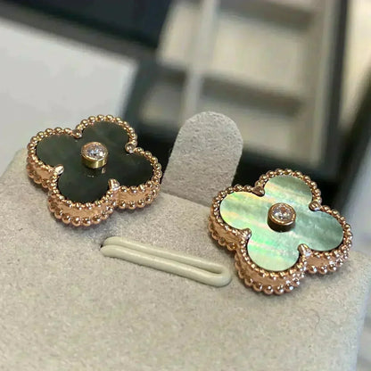 [Spark]CLOVER MEDIUM 1 MOTIFS GRAY MOP  DIAMOND EARRINGS