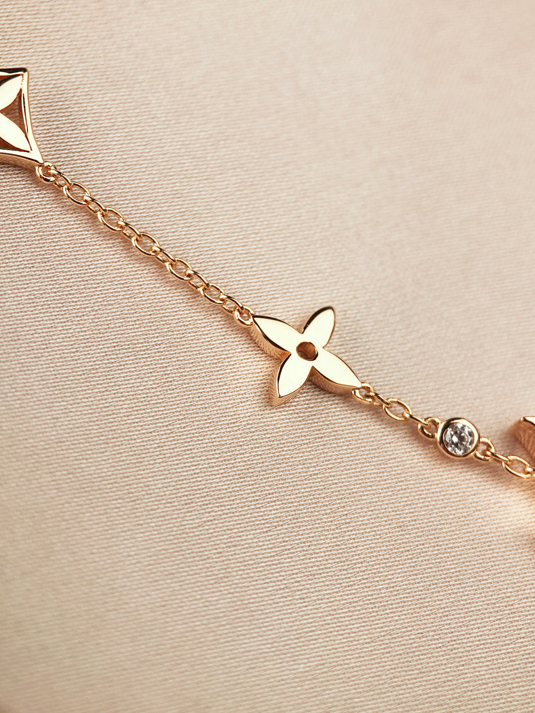 [Spark]STAR AND SUN 7 MOTIFS GOLD BRACELET