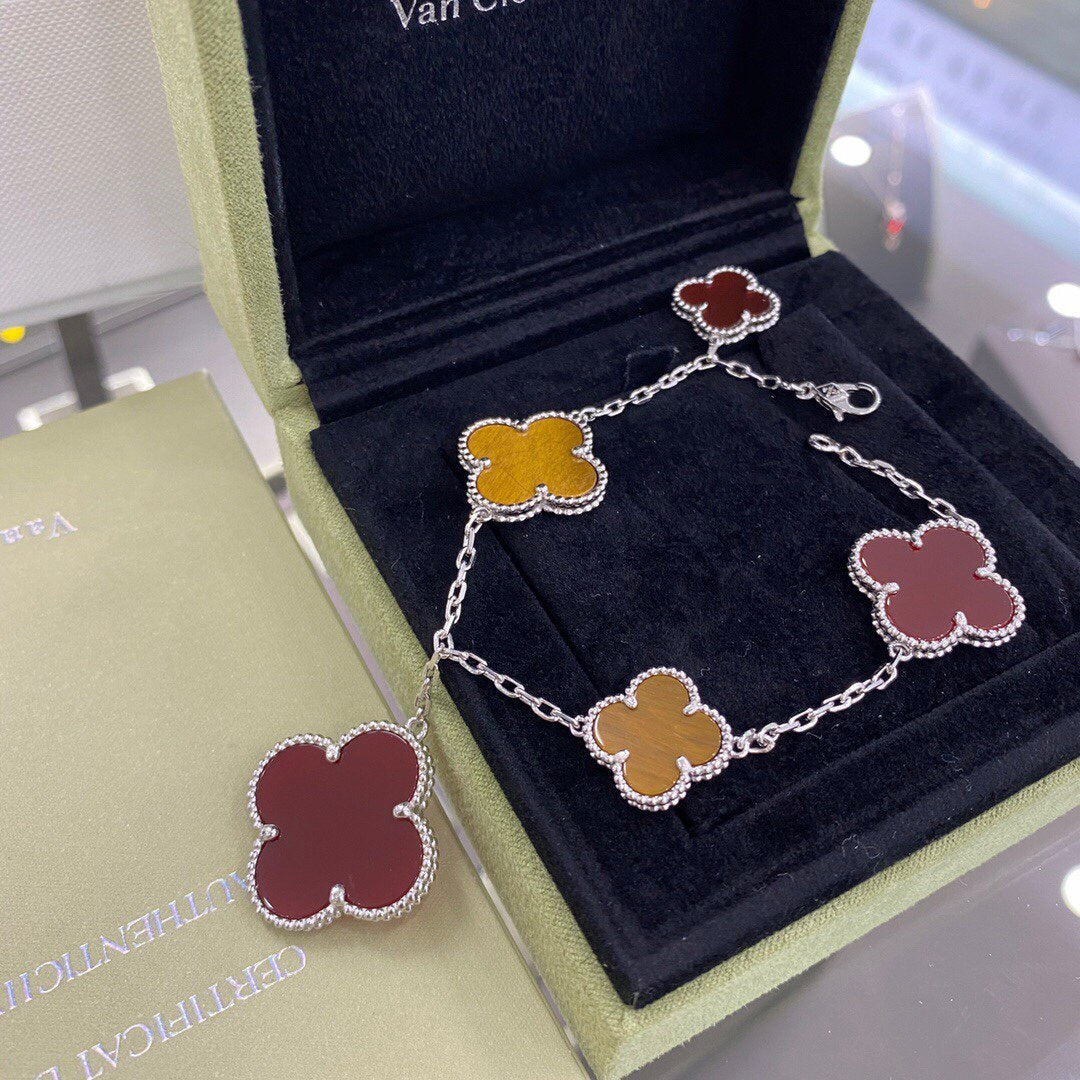 [Spark]CLOVER 5 MOTIFS SIVLER CARNELIAN TIGER EYE BRACELET