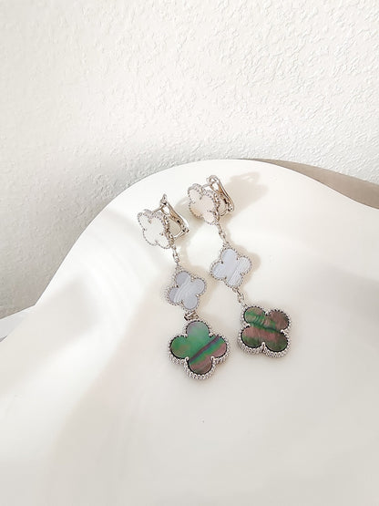[Spark]CLOVER 3 MOTIFS CHALCEDONY DARK MOP SILVER EARRINGS