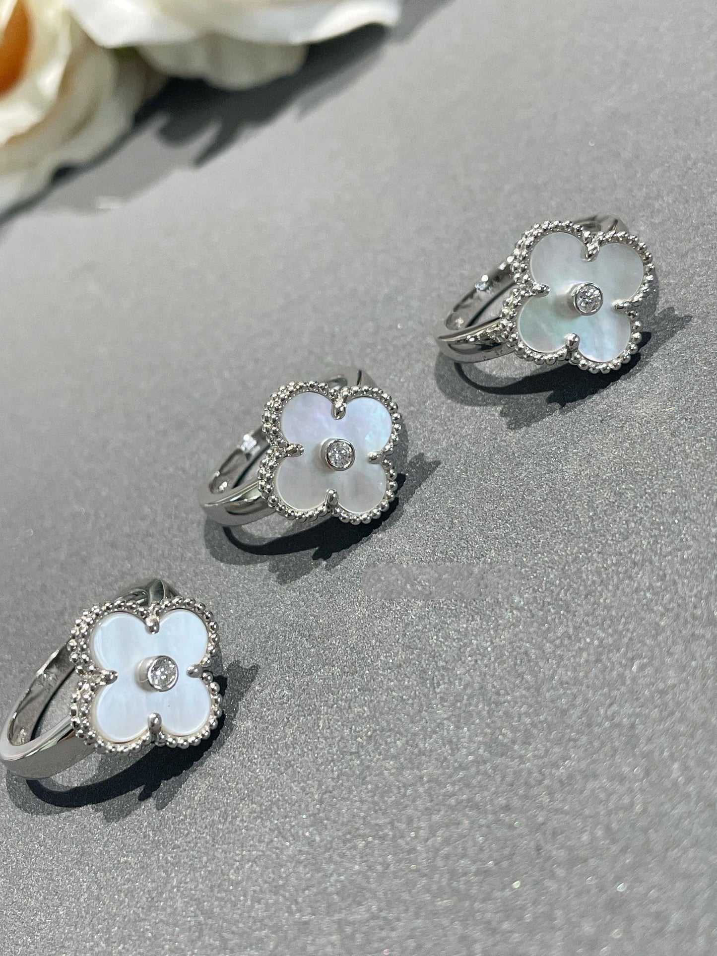 [Spark]CLOVER SILVER MOP DIAMOND RING