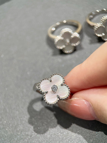 [Spark]CLOVER SILVER MOP DIAMOND RING
