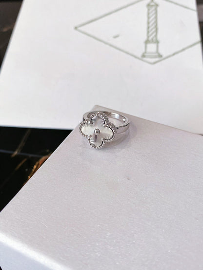 [Spark]CLOVER SILVER RING