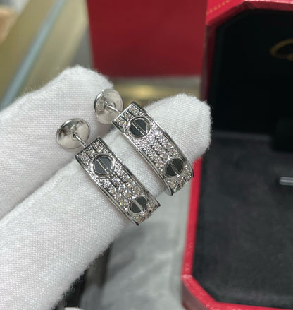 [Spark]LOVE CERAMIC DIAMOND PAVED SILVER EARRINGS
