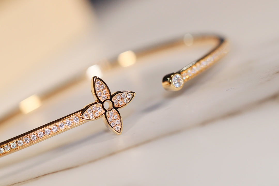[Spark]IDYLLE GOLD OPEN BRACELET DIAMOND PAVED