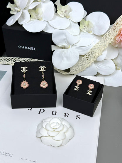[Spark]26C Pink Camellia Enamel Pendant with Double C Earrings