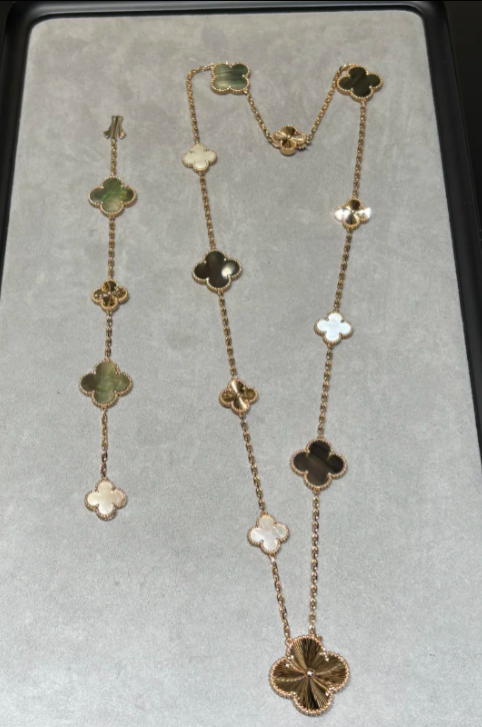 [Spark]DETACHABLE CLOVER 15(11+4) FLOWER SILVER NECKLACE SET