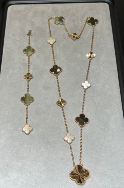 [Spark]DETACHABLE CLOVER 15(11+4) FLOWER SILVER NECKLACE SET
