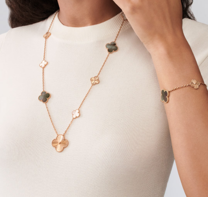 [Spark]DETACHABLE CLOVER 15(11+4) FLOWER SILVER NECKLACE SET