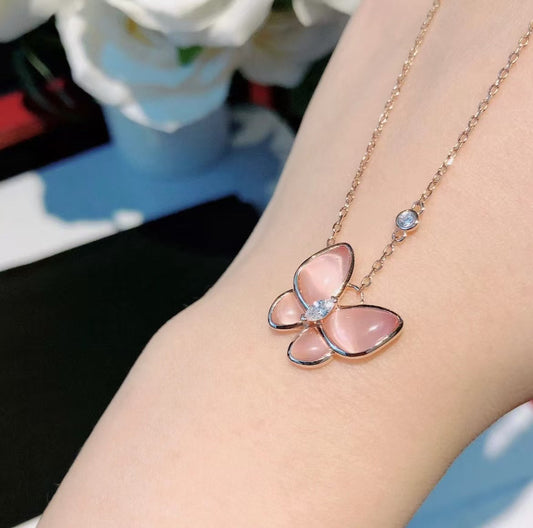 [Spark]BUTTERFLY PINK MOTHER-OF-PEARL DIAMOND NECKLACE