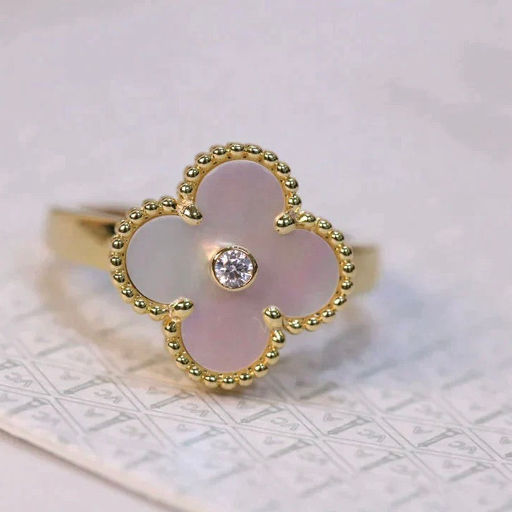 [Spark]CLOVER PINK MOP RING GOLD DIAMOND