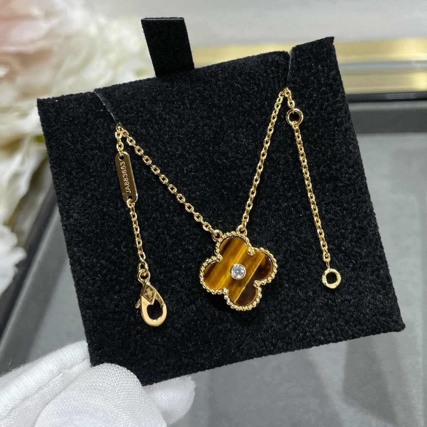 [Spark]CLOVER 15MM DIAMOND AND YELLOW TIGER'S EYE AGATE necklace