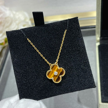 [Spark]CLOVER 15MM DIAMOND AND YELLOW TIGER'S EYE AGATE necklace