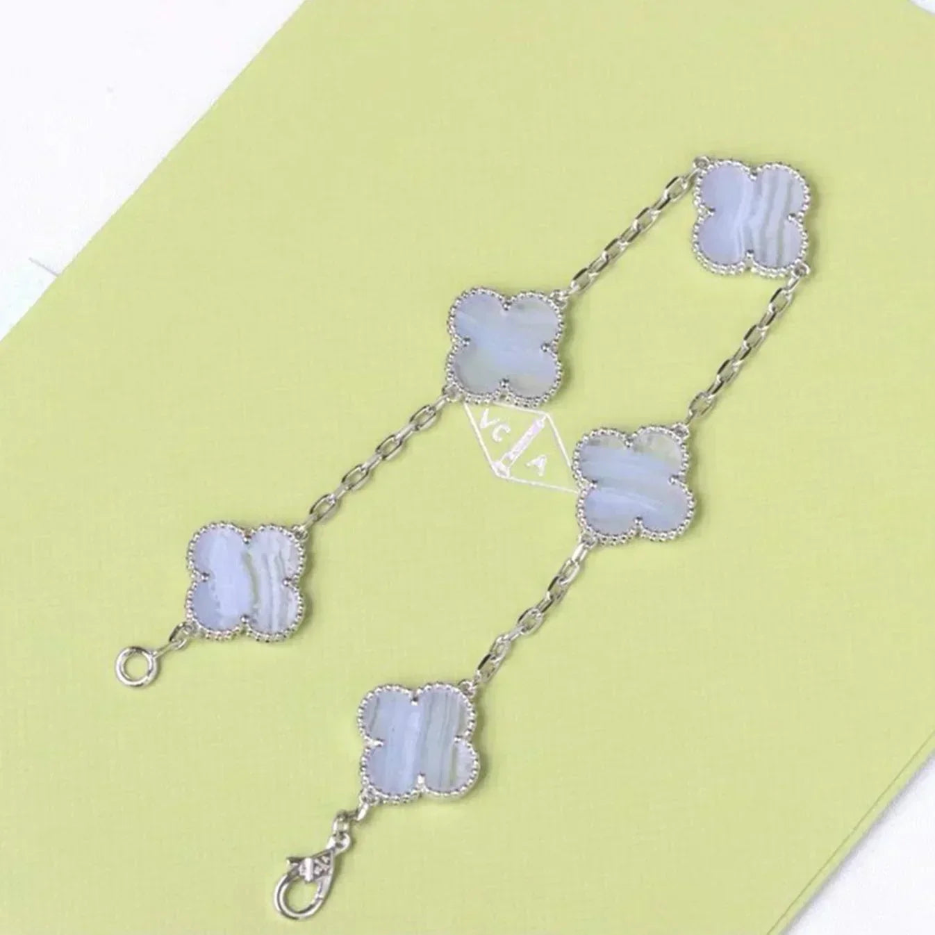 [Spark] CLOVER 5 MOTIF PURPLE CHALCEDONY BRACELET COLLECTION