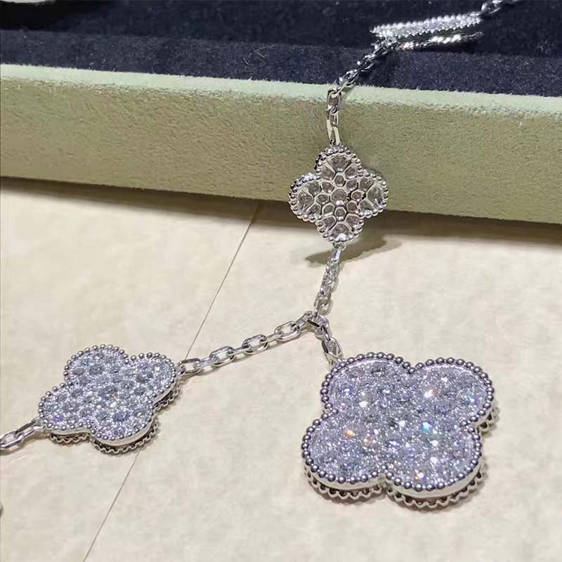 [Spark]CLOVER 6 MOTIFS SILVER DIAMOND BRACELET