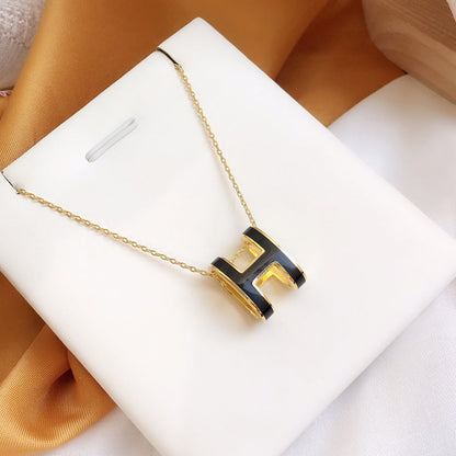 [Spark]HM CLIC BLACK ENAMEL GOLD NECKLACE