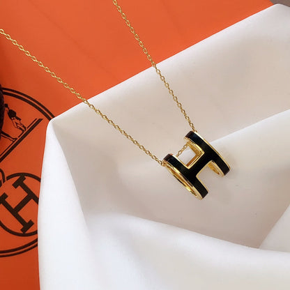 [Spark]HM CLIC BLACK ENAMEL GOLD NECKLACE