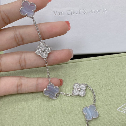 [Spark] CLOVER 5 MOTIF PURPLE CHALCEDONY BRACELET COLLECTION