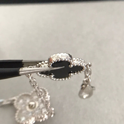 [Spark] CLOVER 5 MOTIF ONYXS BRACELET COLLECTION